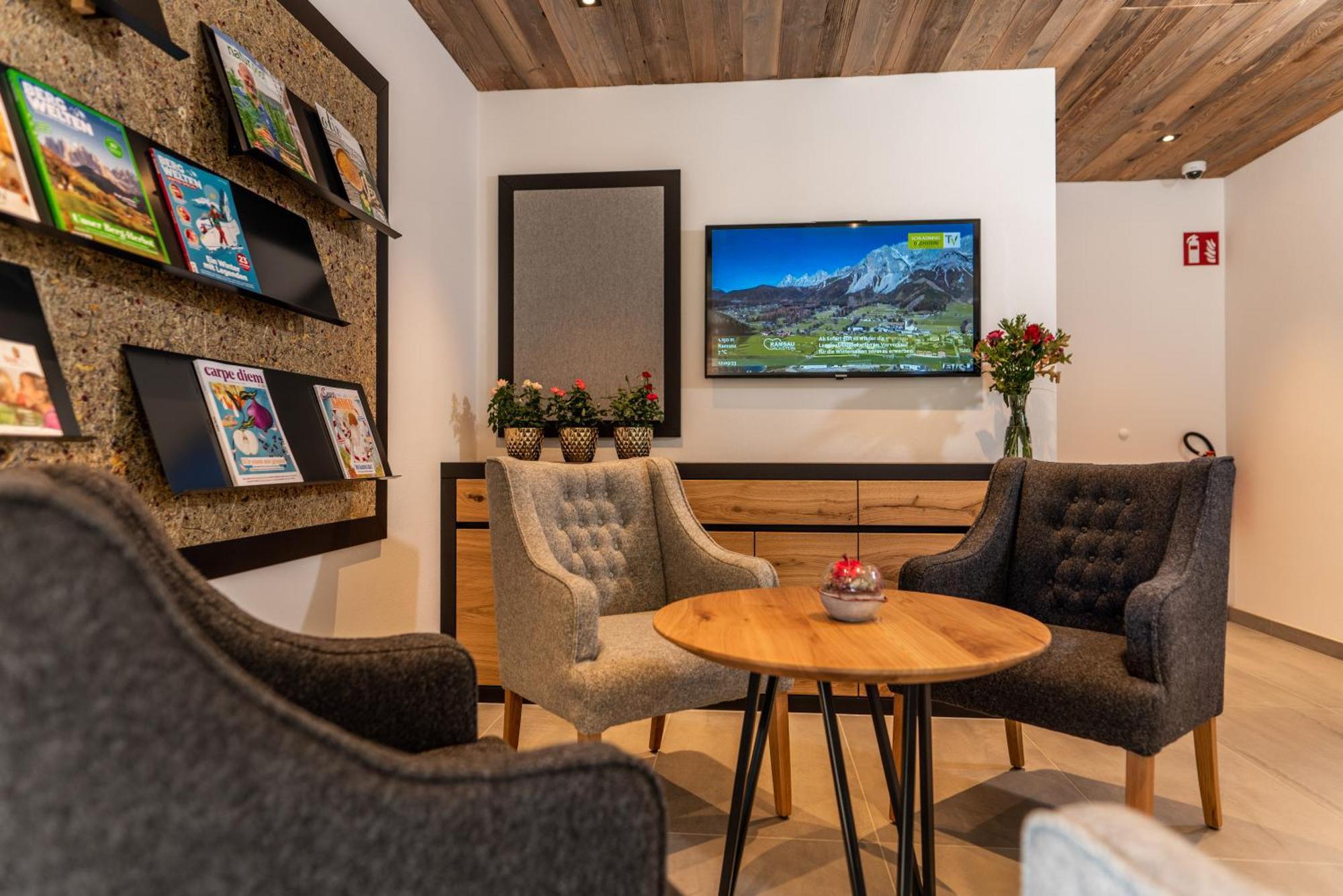 Almadel - Appartementhaus In Schladming-Dachstein Bagian luar foto